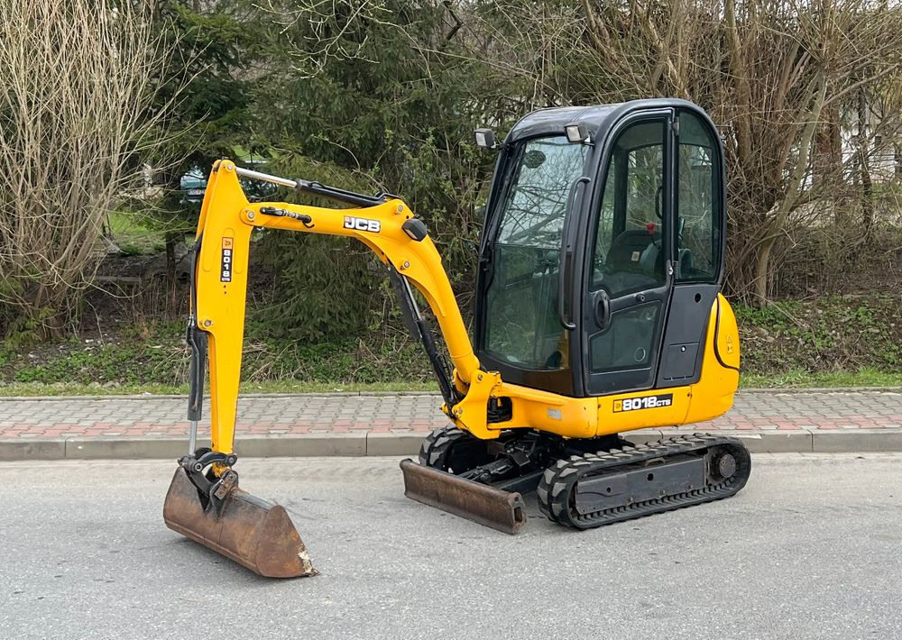 JCB MINIKOPARKA JCB 8018 3 Łyżki Stan IDEALNY - Mini-ekskavators: foto 1 JCB MINIKOPARKA JCB 8018 3 Łyżki Stan IDEALNY - Mini-ekskavators: foto 1