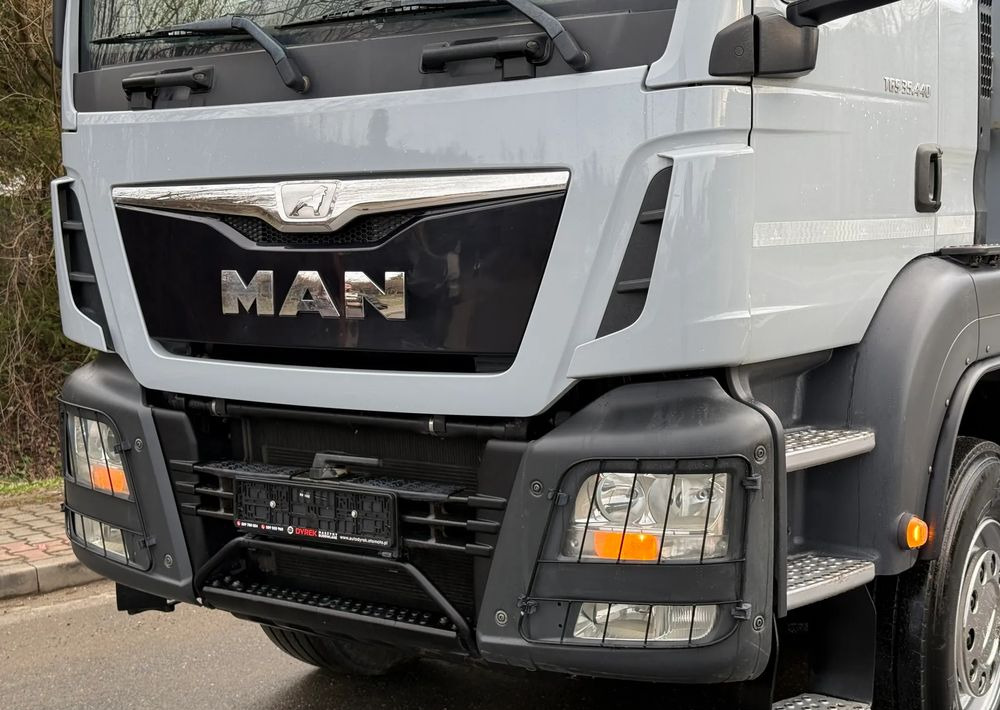 MAN * Kiper * Wywrotka * 35-440 * MAN TGS 8X4 Bordmatic * Jak Nowy * Stan Perfekcyjny * - Kravas automašīna pašizgāzējs: foto 4 MAN * Kiper * Wywrotka * 35-440 * MAN TGS 8X4 Bordmatic * Jak Nowy * Stan Perfekcyjny * - Kravas automašīna pašizgāzējs: foto 4