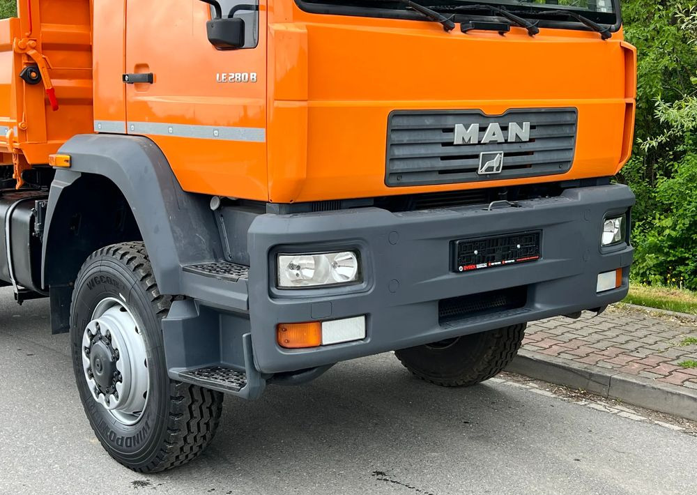 MAN * LE 280 B * MAN * 4x4 * Kiper Wywrotka x3 * Meiller * Sprowadzony * Stan Perfekcyjny * - Kravas automašīna pašizgāzējs: foto 3 MAN * LE 280 B * MAN * 4x4 * Kiper Wywrotka x3 * Meiller * Sprowadzony * Stan Perfekcyjny * - Kravas automašīna pašizgāzējs: foto 3