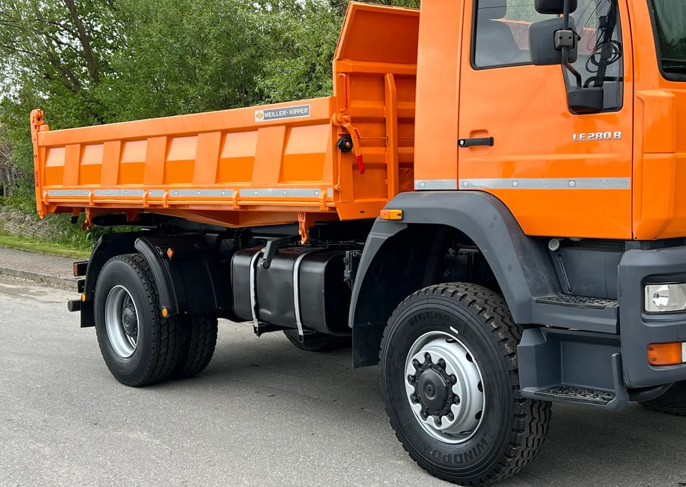 MAN * LE 280 B * MAN * 4x4 * Kiper Wywrotka x3 * Meiller * Sprowadzony * Stan Perfekcyjny * - Kravas automašīna pašizgāzējs: foto 5 MAN * LE 280 B * MAN * 4x4 * Kiper Wywrotka x3 * Meiller * Sprowadzony * Stan Perfekcyjny * - Kravas automašīna pašizgāzējs: foto 5