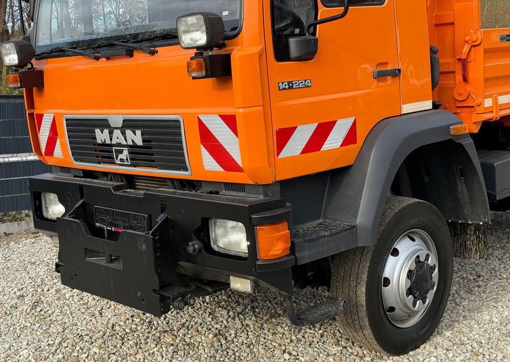 MAN * MAN 14-220 * Kiper Wywrotka Meiller * 4x4 * Zimowe Utrzymanie * Unimog * - Kravas automašīna pašizgāzējs: foto 4 MAN * MAN 14-220 * Kiper Wywrotka Meiller * 4x4 * Zimowe Utrzymanie * Unimog * - Kravas automašīna pašizgāzējs: foto 4