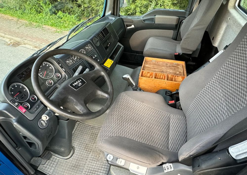 Kravas automašīna pašizgāzējs MAN * MAN 18 280 * KIPER WYWROTKA * 4x4 * HDS Palfinger  120 STAN BARDZO DOBRY * Sprowadzony: foto 12