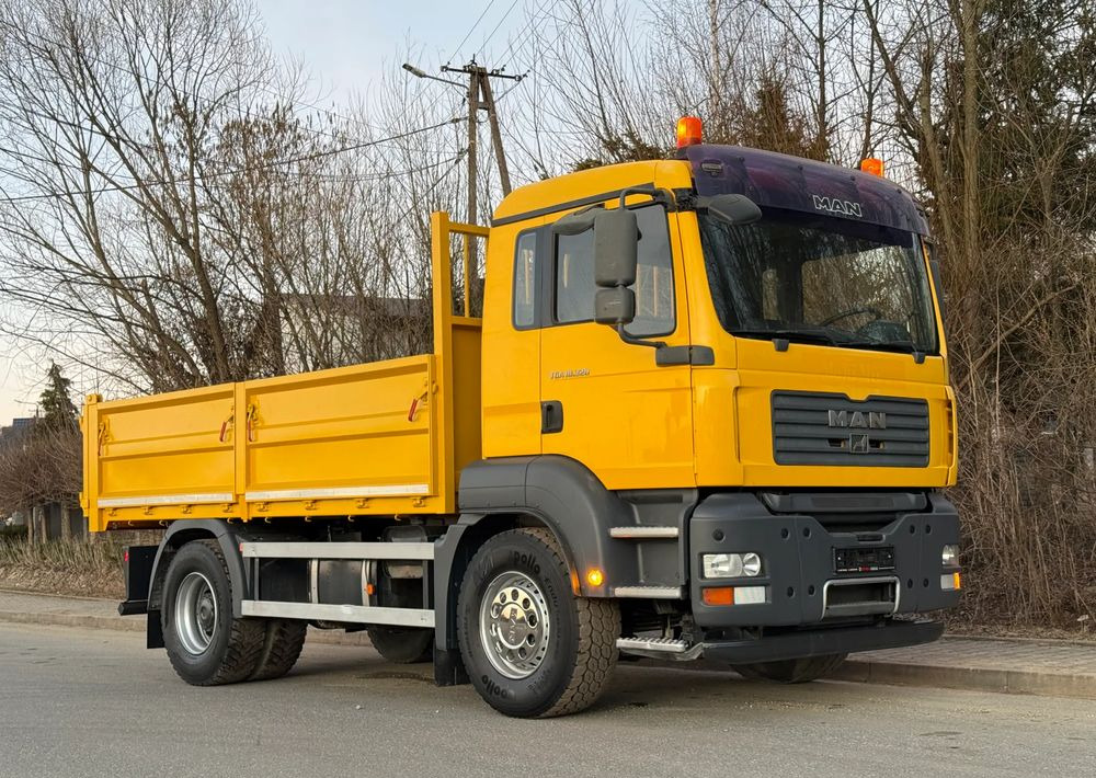 MAN * MAN TGA 18-320 * Kiper Wywrotka * 4x2 * Kran * Sprowadzony* Bardzo Dobry Stan - Kravas automašīna pašizgāzējs: foto 2 MAN * MAN TGA 18-320 * Kiper Wywrotka * 4x2 * Kran * Sprowadzony* Bardzo Dobry Stan - Kravas automašīna pašizgāzējs: foto 2