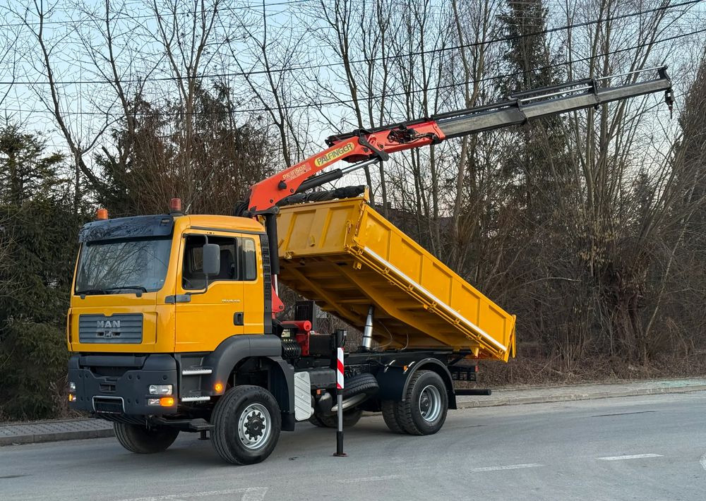 MAN * MAN TGA 18-410 * KIPER WYWROTKA * 4x4 * HDS Palfinger PK16500* Sprowadzony* Bardzo Dobry Stan * - Kravas automašīna pašizgāzējs: foto 1 MAN * MAN TGA 18-410 * KIPER WYWROTKA * 4x4 * HDS Palfinger PK16500* Sprowadzony* Bardzo Dobry Stan * - Kravas automašīna pašizgāzējs: foto 1