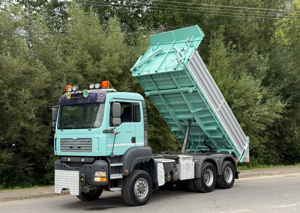 MAN * TGA 26.410 MAN  * Kiper / Wywrotka * 6x6 * Sprowadzona * Bordmatik  x2 * Bardzo Dobry Stan - Kravas automašīna pašizgāzējs: foto 1 MAN * TGA 26.410 MAN  * Kiper / Wywrotka * 6x6 * Sprowadzona * Bordmatik  x2 * Bardzo Dobry Stan - Kravas automašīna pašizgāzējs: foto 1