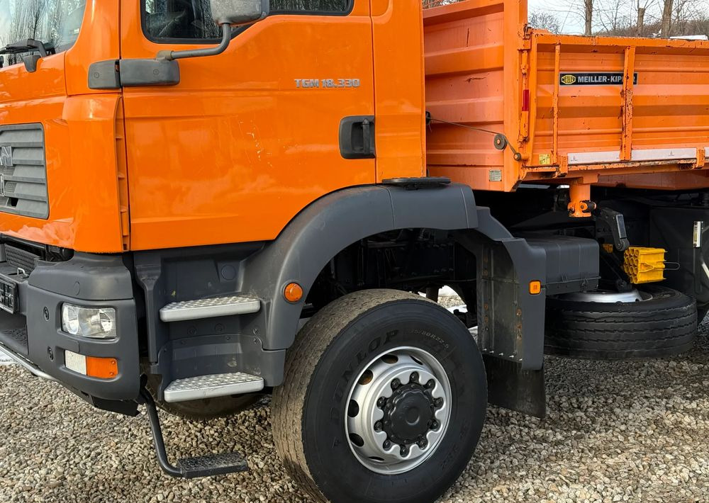 MAN * TGM 18-330 MAN 4x4 HDS Hiab 122 * Kiper Wywrotka * Bardzo Dobry Stan - Kravas automašīna pašizgāzējs: foto 5 MAN * TGM 18-330 MAN 4x4 HDS Hiab 122 * Kiper Wywrotka * Bardzo Dobry Stan - Kravas automašīna pašizgāzējs: foto 5