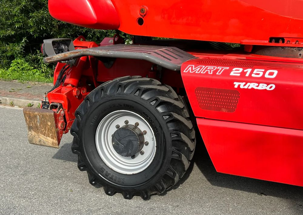Teleskopiskais iekrāvējs Manitou ŁADOWARKA TELESKOPOWA MANITOU MRT 2150 STAN IDEALNY: foto 11