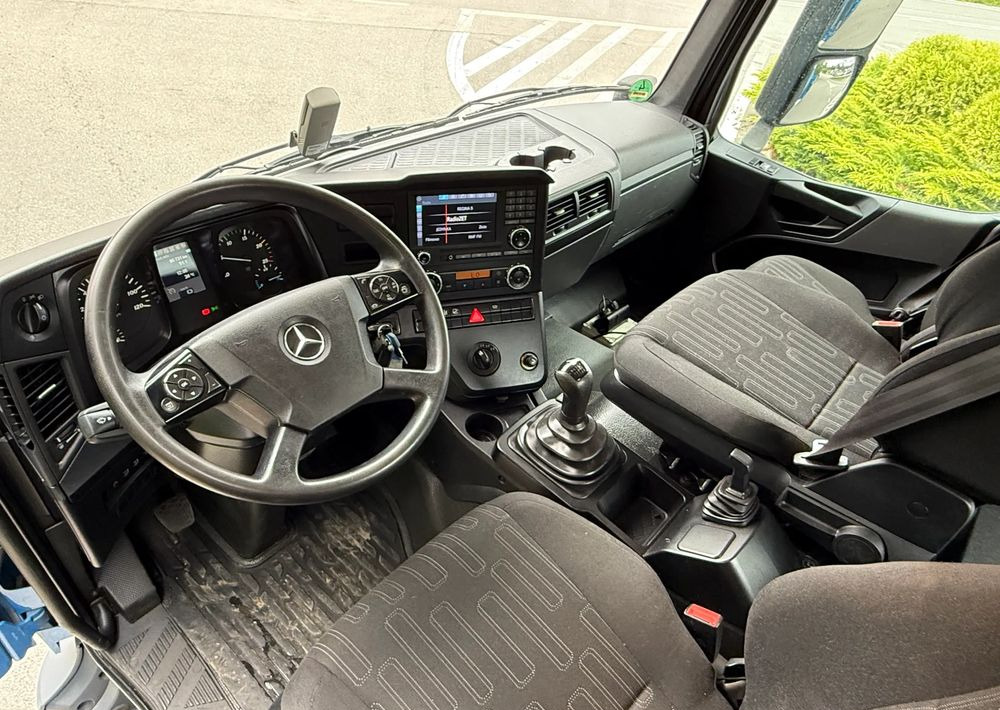 Mercedes-Benz * Arocs * 4X4 * JAK NOWY * Wywrotka Kiper Meiller * Sprowadzony * 80.700 km Oryginalnie * Mercedes - Kravas automašīna pašizgāzējs: foto 2 Mercedes-Benz * Arocs * 4X4 * JAK NOWY * Wywrotka Kiper Meiller * Sprowadzony * 80.700 km Oryginalnie * Mercedes - Kravas automašīna pašizgāzējs: foto 2