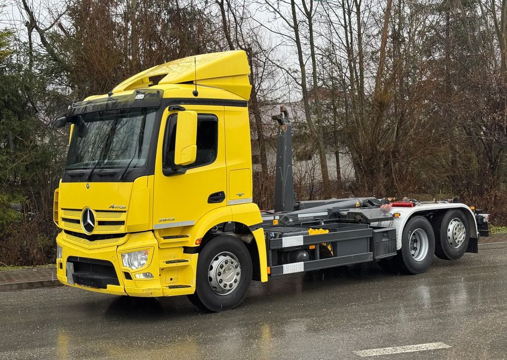 Mercedes-Benz * Hakowiec * Mercedes Antos 2543 * Sprowadzony * Stan Perfekcyjny - Pacēlājs ar āķi: foto 2 Mercedes-Benz * Hakowiec * Mercedes Antos 2543 * Sprowadzony * Stan Perfekcyjny - Pacēlājs ar āķi: foto 2