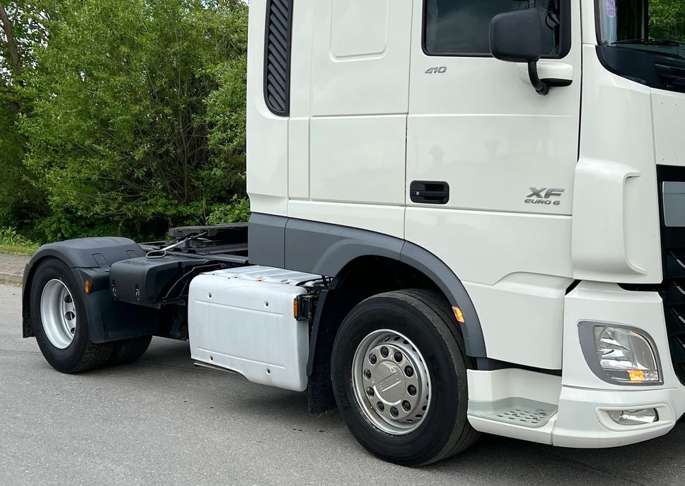DAF *DAF XF 106 410 Euro 6 RETARDER KLIMA SPROWADZONY SUPER STAN CIĄGNIK SIODŁOWY - Vilcējs: foto 5 DAF *DAF XF 106 410 Euro 6 RETARDER KLIMA SPROWADZONY SUPER STAN CIĄGNIK SIODŁOWY - Vilcējs: foto 5