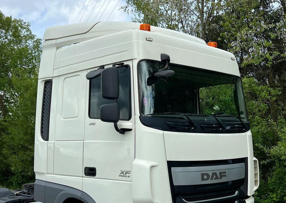 DAF *DAF XF 106 410 Euro 6 * Sprowadzony * Klima Retarder * Bardzo Dobry Stan * Ciągnik Siodłowy - Vilcējs: foto 4 DAF *DAF XF 106 410 Euro 6 * Sprowadzony * Klima Retarder * Bardzo Dobry Stan * Ciągnik Siodłowy - Vilcējs: foto 4