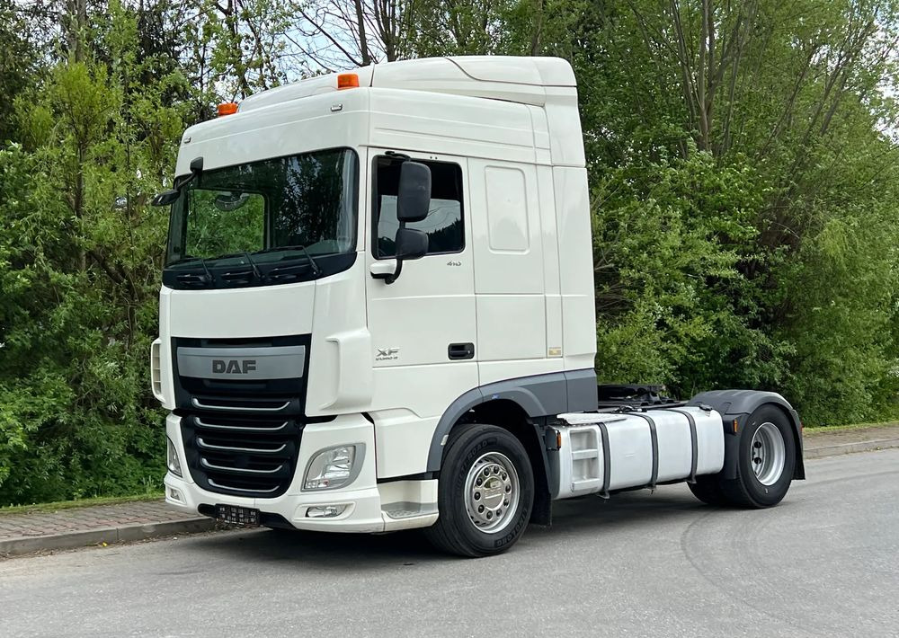 DAF *DAF XF 106 410 Euro 6 * Sprowadzony * Klima Retarder * Bardzo Dobry Stan * Ciągnik Siodłowy - Vilcējs: foto 2 DAF *DAF XF 106 410 Euro 6 * Sprowadzony * Klima Retarder * Bardzo Dobry Stan * Ciągnik Siodłowy - Vilcējs: foto 2