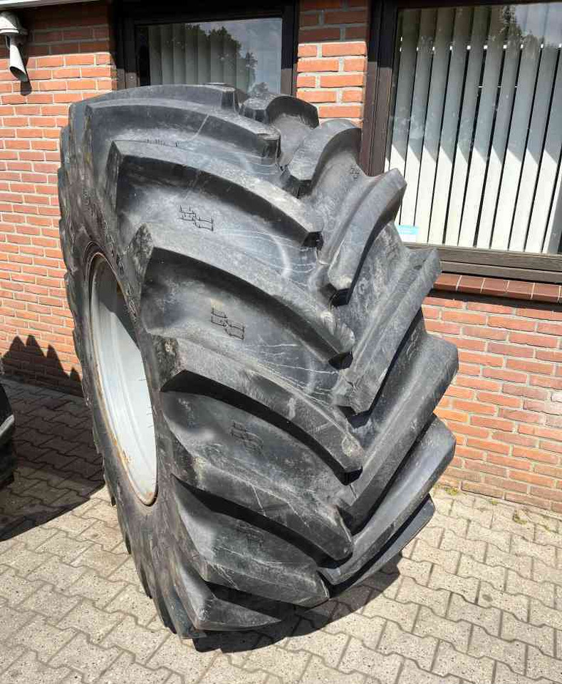 Alliance 800/65R32 Agristar banden op 10 gaats velg - Riepas un diski - Lauksaimniecības tehnika: foto 5 Alliance 800/65R32 Agristar banden op 10 gaats velg - Riepas un diski - Lauksaimniecības tehnika: foto 5