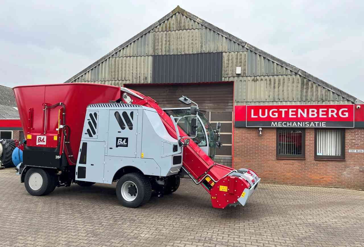 BVL BVL van Lengerich V-MIX Drive Maximus Plus 17.1 LS zelfrijdende - Lopbarības mikseris: foto 1 BVL BVL van Lengerich V-MIX Drive Maximus Plus 17.1 LS zelfrijdende - Lopbarības mikseris: foto 1