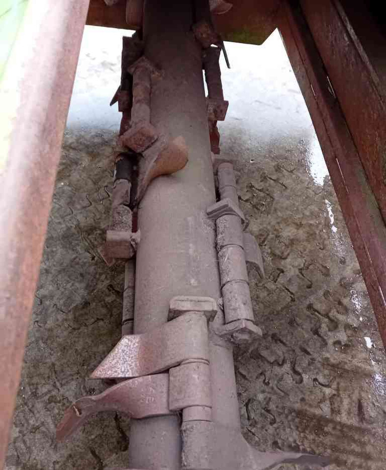 Baselier LKA170 frontloofklapper oogstmachines - Lakstu pļāvējs: foto 5 Baselier LKA170 frontloofklapper oogstmachines - Lakstu pļāvējs: foto 5