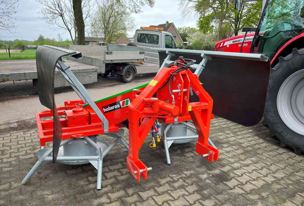 Holaras Jumbo HK kuilverdeler nieuw Weidebouwmachines - Lopbarības sagatavošanas tehnika: foto 3 Holaras Jumbo HK kuilverdeler nieuw Weidebouwmachines - Lopbarības sagatavošanas tehnika: foto 3