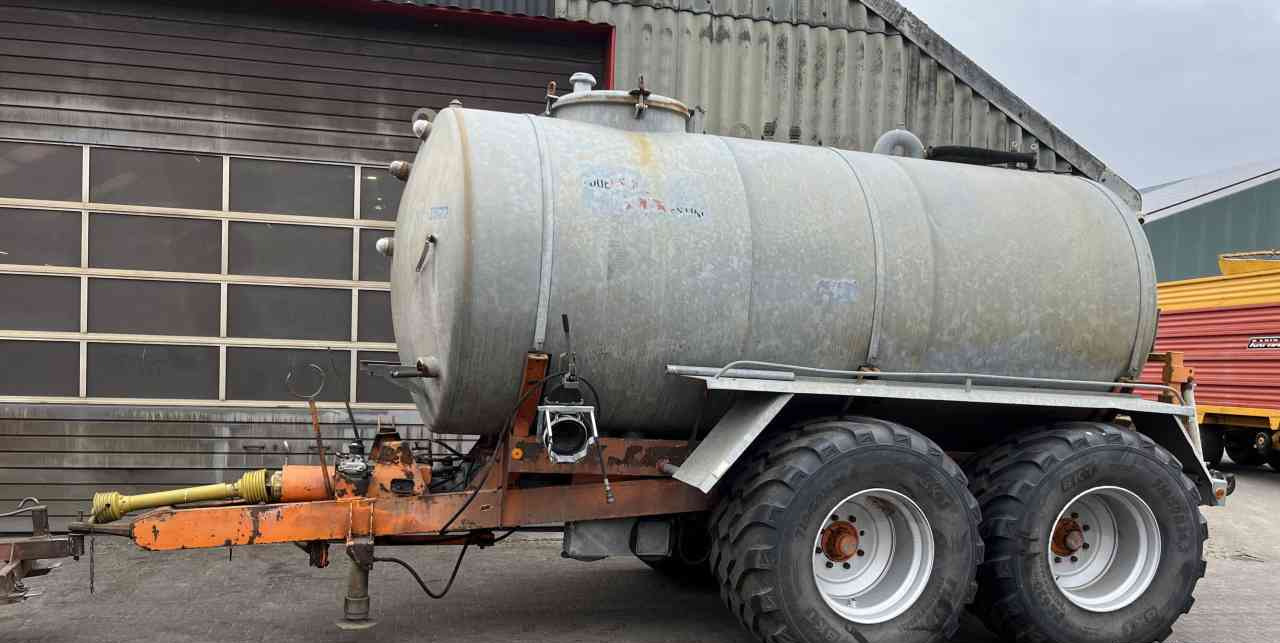 Jako 10000 liter tank mestverwerking - Šķidrmēslu muca: foto 2 Jako 10000 liter tank mestverwerking - Šķidrmēslu muca: foto 2