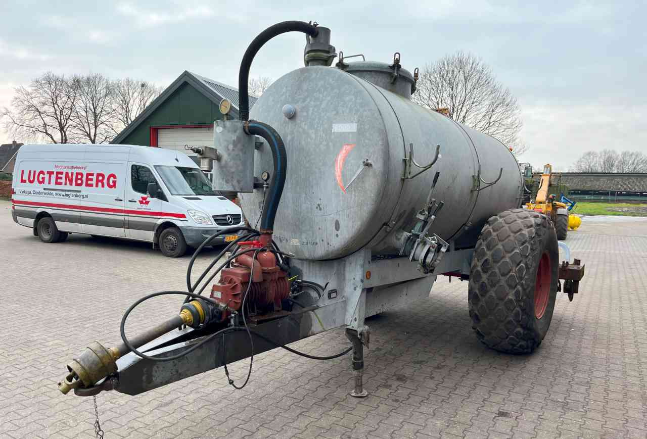 Jako 6000 l. mesttank met injecteur bemesting - Šķidrmēslu muca: foto 3 Jako 6000 l. mesttank met injecteur bemesting - Šķidrmēslu muca: foto 3