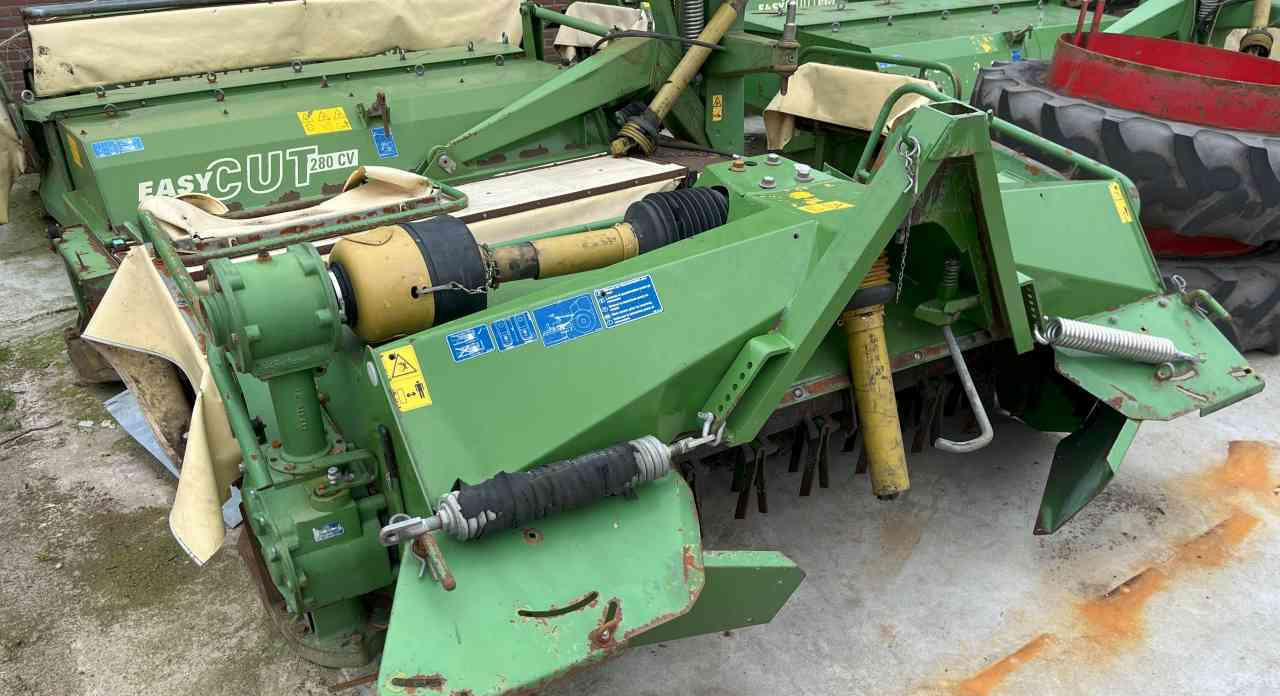 Krone Easycut 28 CV frontmaaier, schijvenmaaier, mower Hooibouwmachines - Pļāvējs: foto 4 Krone Easycut 28 CV frontmaaier, schijvenmaaier, mower Hooibouwmachines - Pļāvējs: foto 4