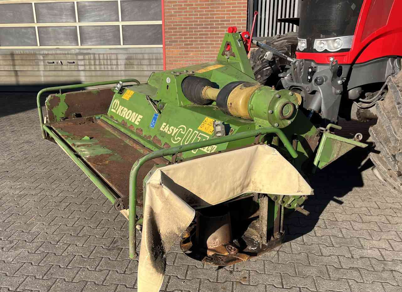 Krone Easycut 28 CV frontmaaier, schijvenmaaier, mower Hooibouwmachines - Pļāvējs: foto 3 Krone Easycut 28 CV frontmaaier, schijvenmaaier, mower Hooibouwmachines - Pļāvējs: foto 3