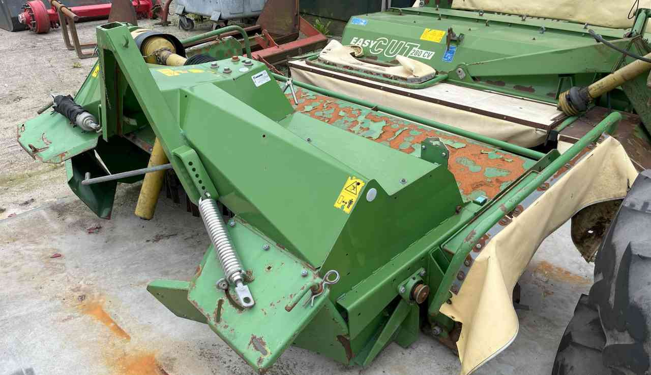 Krone Easycut 28 CV frontmaaier, schijvenmaaier, mower Hooibouwmachines - Pļāvējs: foto 3 Krone Easycut 28 CV frontmaaier, schijvenmaaier, mower Hooibouwmachines - Pļāvējs: foto 3