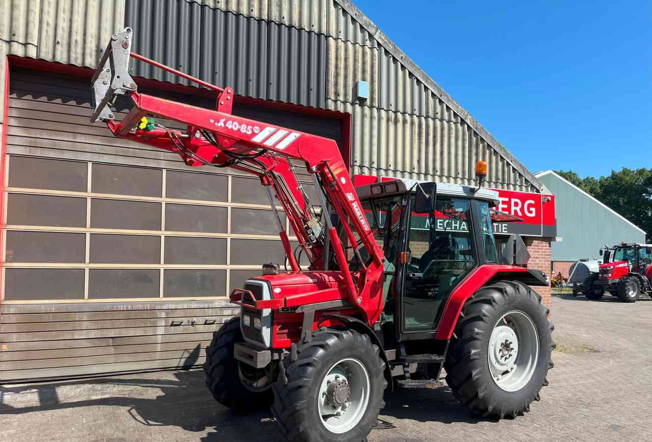 Massey Ferguson 6140 Dynashift met Mailleux voorlader tractoren *Verkocht/sold* - Traktors: foto 5 Massey Ferguson 6140 Dynashift met Mailleux voorlader tractoren *Verkocht/sold* - Traktors: foto 5