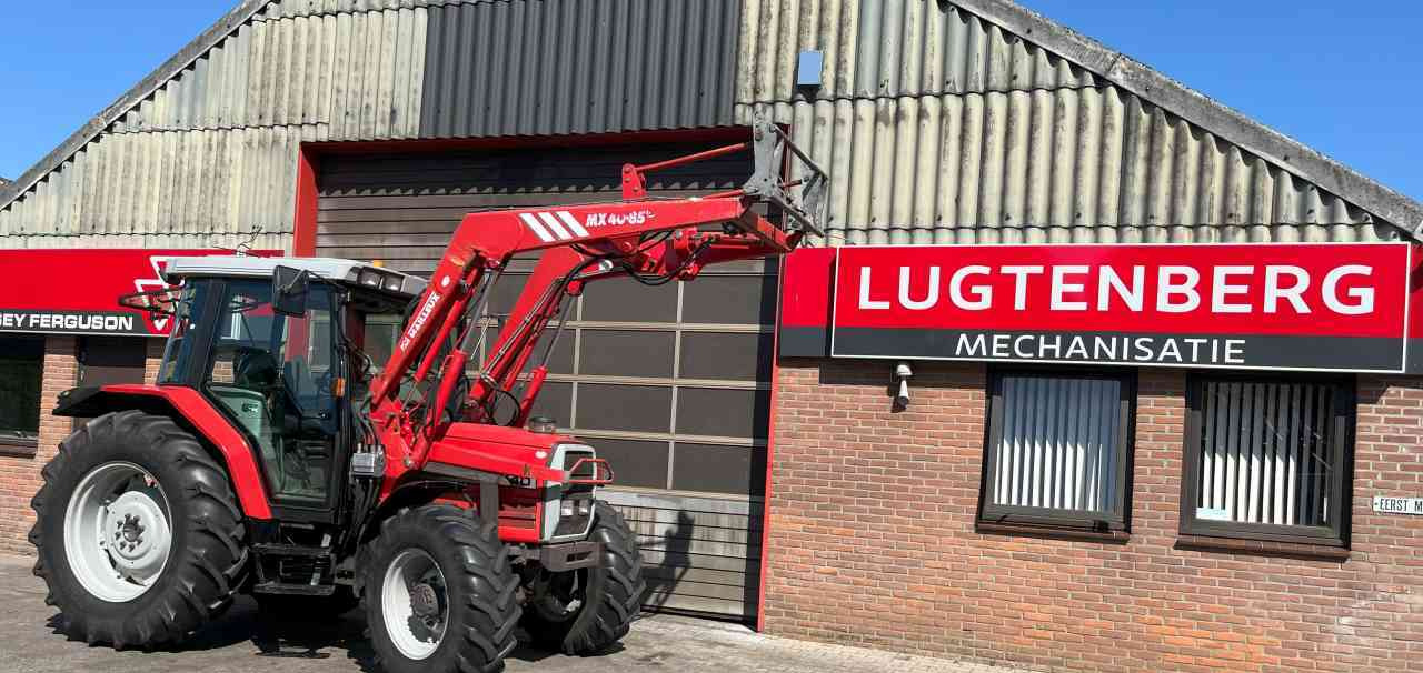 Massey Ferguson 6140 Dynashift met Mailleux voorlader tractoren *Verkocht/sold* - Traktors: foto 1 Massey Ferguson 6140 Dynashift met Mailleux voorlader tractoren *Verkocht/sold* - Traktors: foto 1