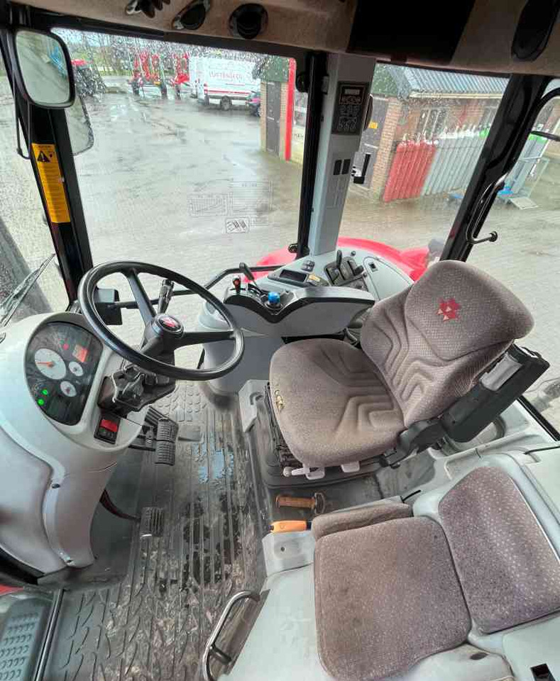 Massey Ferguson 6480 Dyna-6 T3 tractoren - Traktors: foto 5 Massey Ferguson 6480 Dyna-6 T3 tractoren - Traktors: foto 5