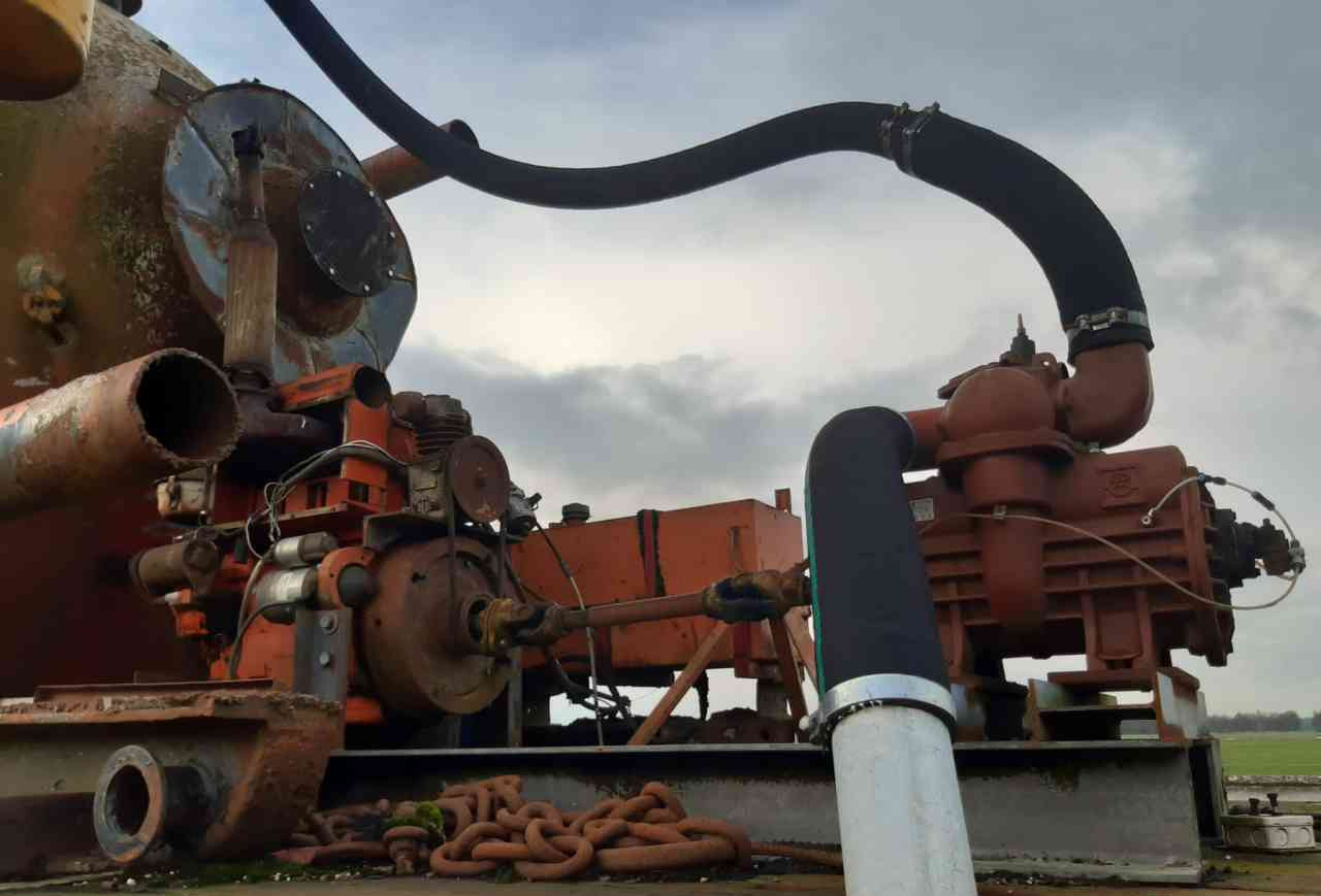 Mesttransporttank mesttank Deutz motor mestverwerking - Šķidrmēslu muca: foto 5 Mesttransporttank mesttank Deutz motor mestverwerking - Šķidrmēslu muca: foto 5