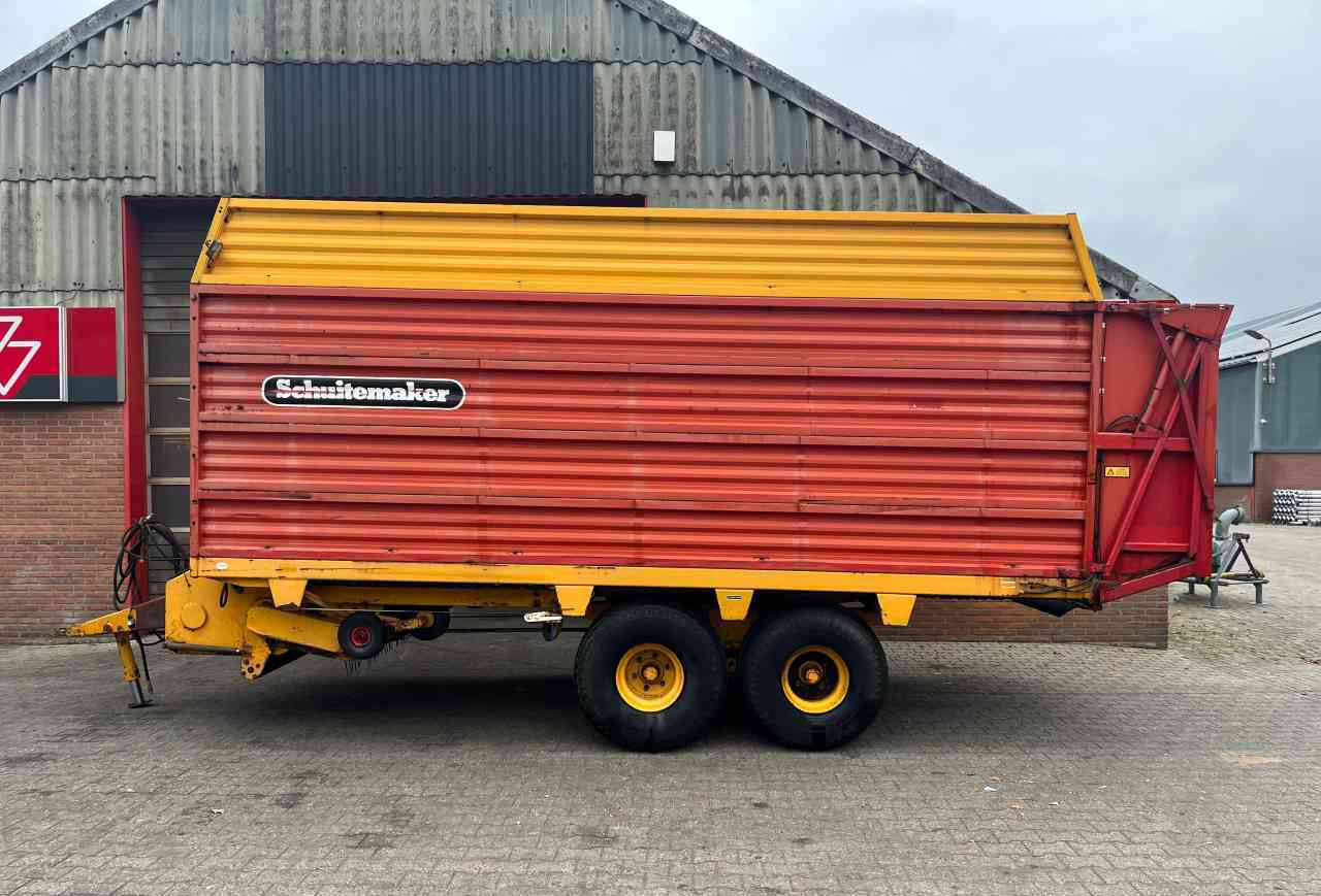 Schuitemaker Rapide 100S Opraapwagen, ladewagen, weidebouwmachines - Savācējpiekabe: foto 2 Schuitemaker Rapide 100S Opraapwagen, ladewagen, weidebouwmachines - Savācējpiekabe: foto 2
