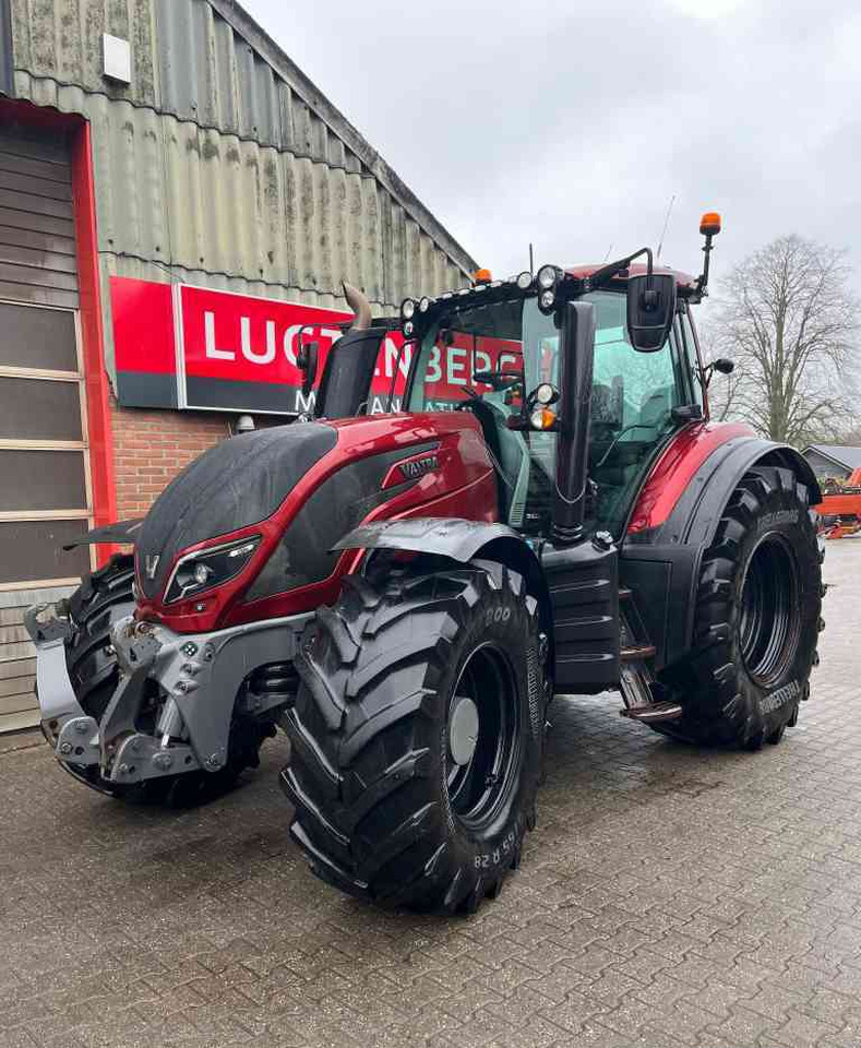 Valtra T234 Direct Tractoren - Traktors: foto 2 Valtra T234 Direct Tractoren - Traktors: foto 2