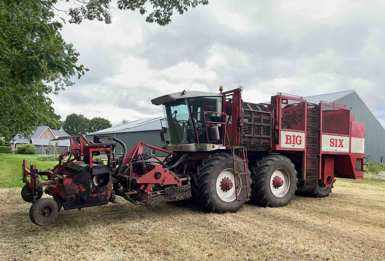 WKM Agrifac WKM BIG SIX Bietenrooier, rooimachines, oogstmachines. - Biešu kombains: foto 1 WKM Agrifac WKM BIG SIX Bietenrooier, rooimachines, oogstmachines. - Biešu kombains: foto 1