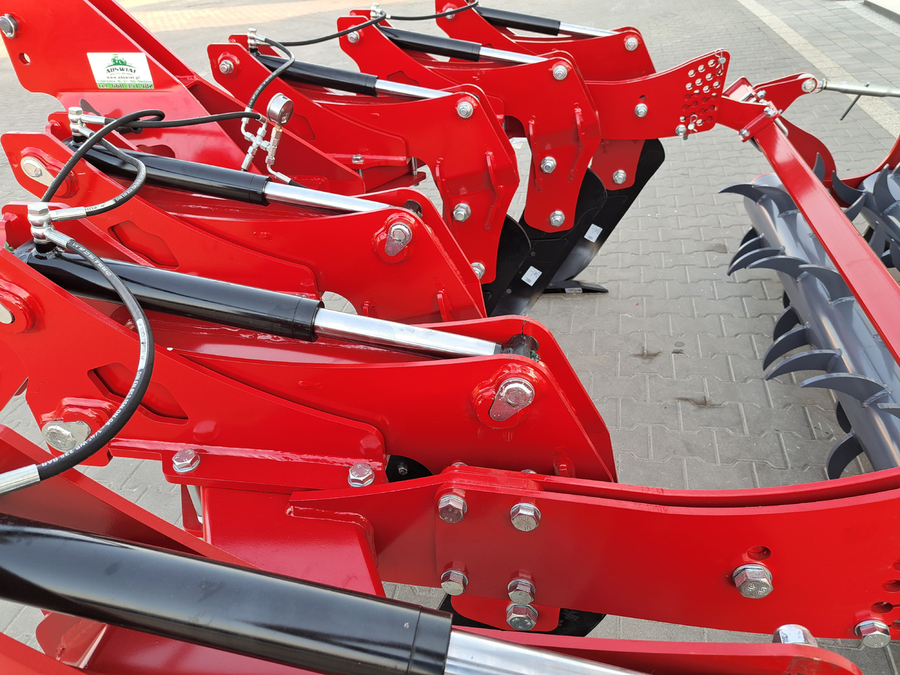 AMJ AGRO 6 łap - Dziļirdinātājs: foto 4 AMJ AGRO 6 łap - Dziļirdinātājs: foto 4