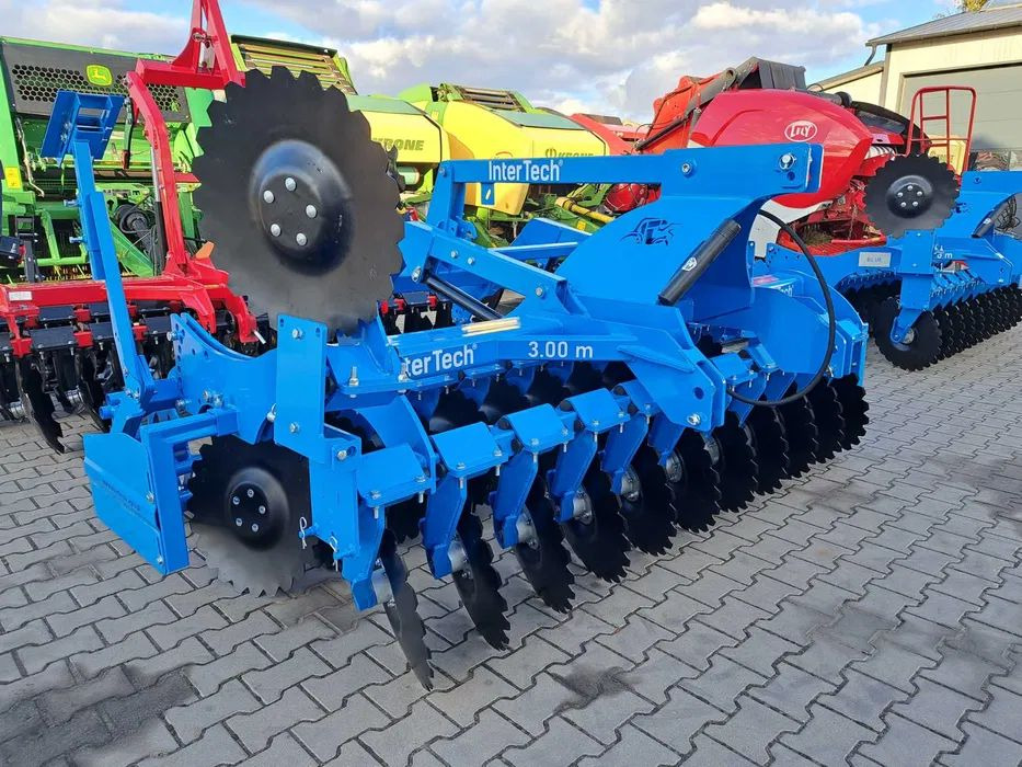 Agregat talerzowy INTER-TECH 2,7 3,0 4,0M hydropak - Disku ecēša: foto 3 Agregat talerzowy INTER-TECH 2,7 3,0 4,0M hydropak - Disku ecēša: foto 3