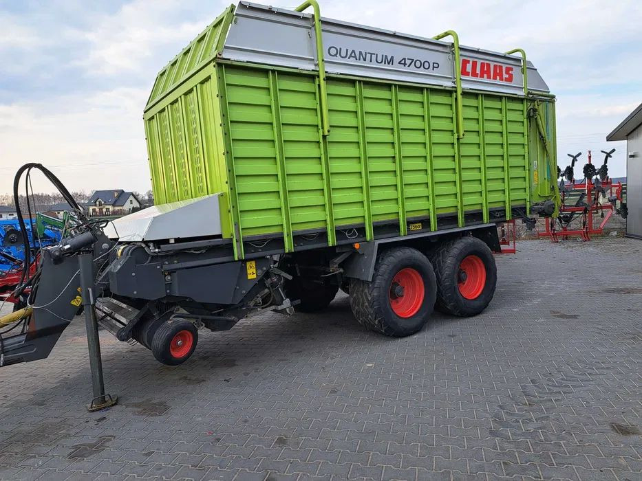 Claas Qantum 4700 P przyczepa samozbierająca - Savācējpiekabe: foto 1 Claas Qantum 4700 P przyczepa samozbierająca - Savācējpiekabe: foto 1