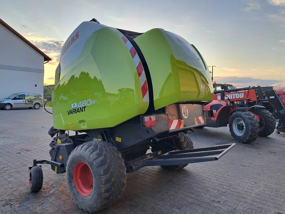 Claas Variant 480 RC - Rituļu prese: foto 3 Claas Variant 480 RC - Rituļu prese: foto 3