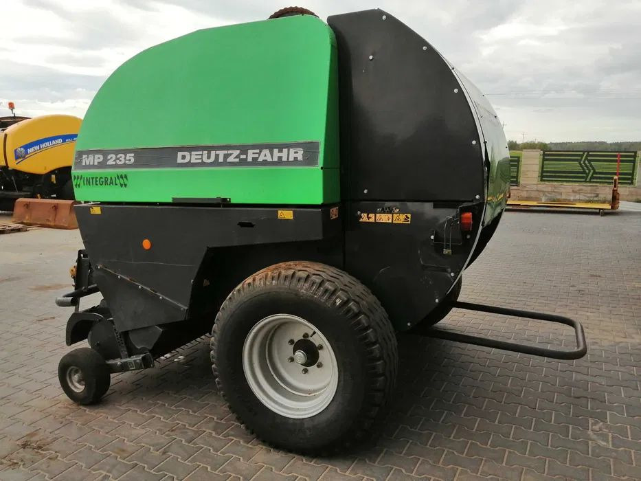 Deutz fahr MP235 - Rituļu prese: foto 3 Deutz fahr MP235 - Rituļu prese: foto 3