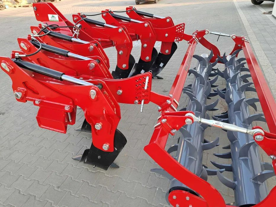 Głębosz AMJ Agro 6 łap non-stop hydrauliczne zabezpieczenie LEASING - Dziļirdinātājs: foto 4 Głębosz AMJ Agro 6 łap non-stop hydrauliczne zabezpieczenie LEASING - Dziļirdinātājs: foto 4