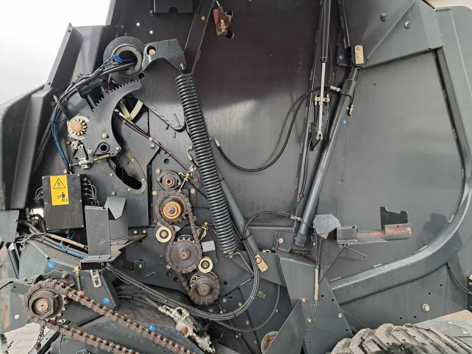 Rituļu prese Kuhn VB 2160: foto 6 Rituļu prese Kuhn VB 2160: foto 6