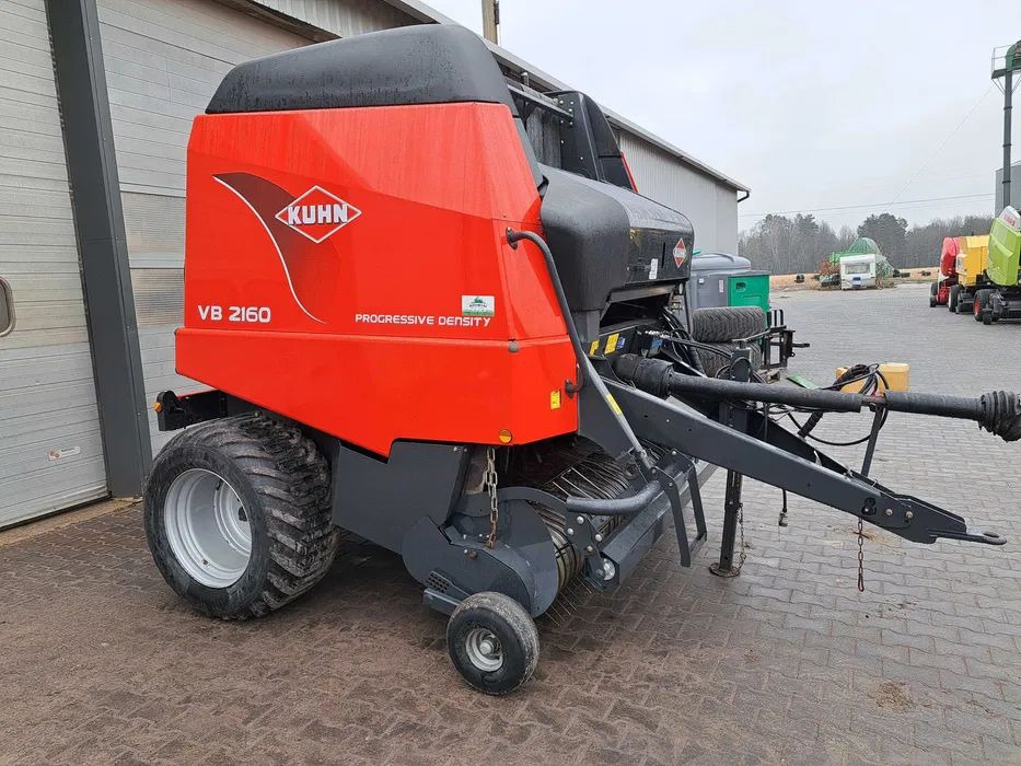 Kuhn VB 2160 - Rituļu prese: foto 1 Kuhn VB 2160 - Rituļu prese: foto 1