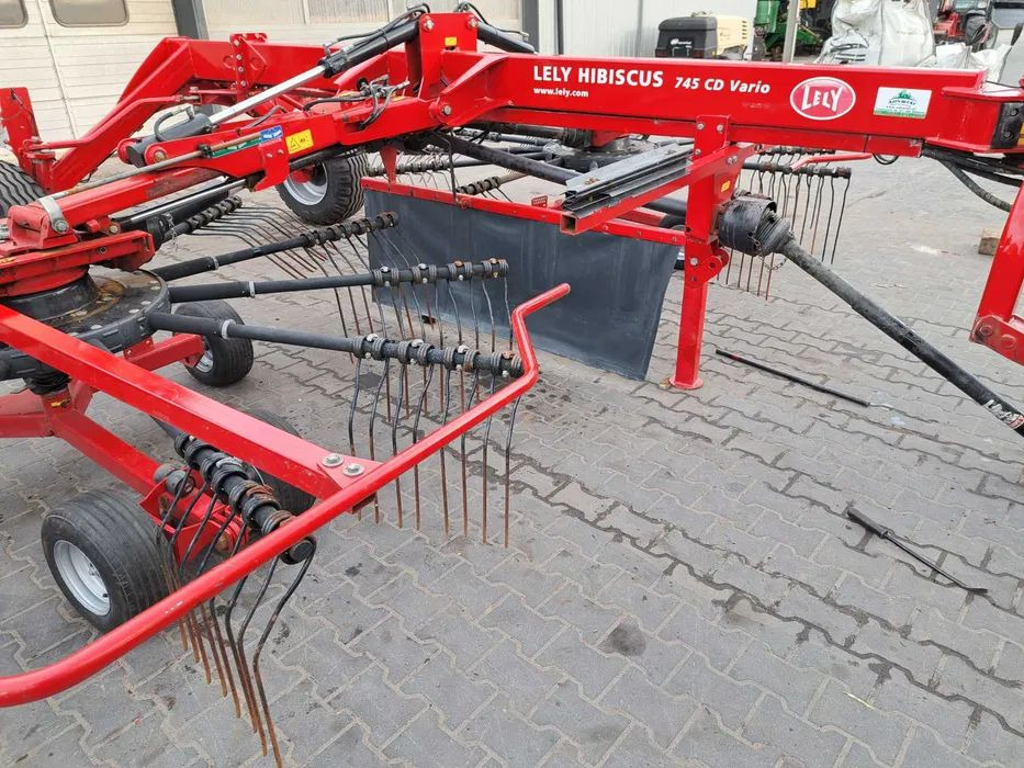 Lely hibiscus 745 CD Vario - Vālotājs/ Ārdītājs: foto 5 Lely hibiscus 745 CD Vario - Vālotājs/ Ārdītājs: foto 5