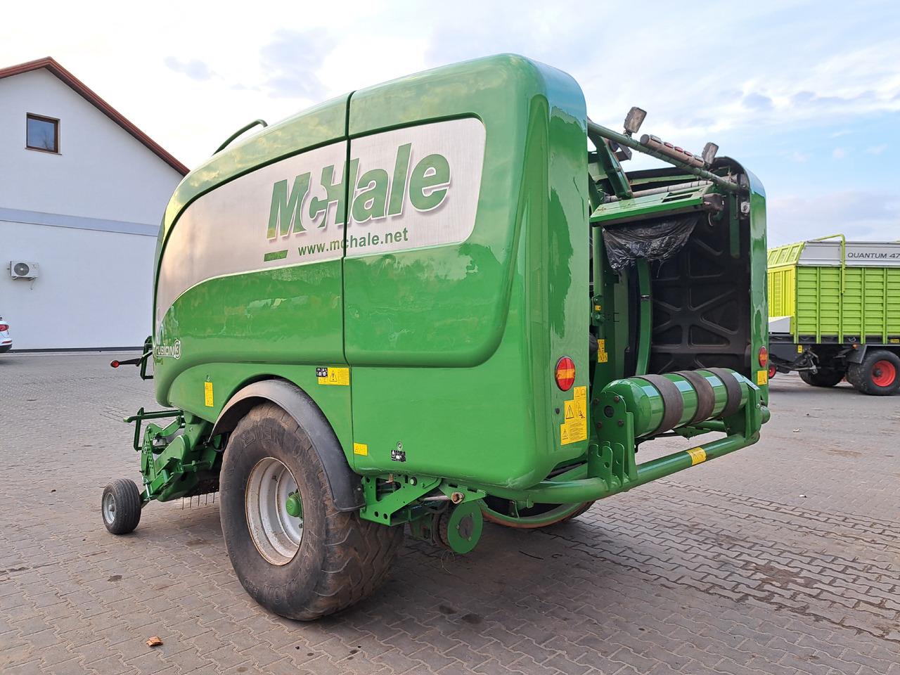 McHALE Fusion 3 - Rituļu prese: foto 4 McHALE Fusion 3 - Rituļu prese: foto 4