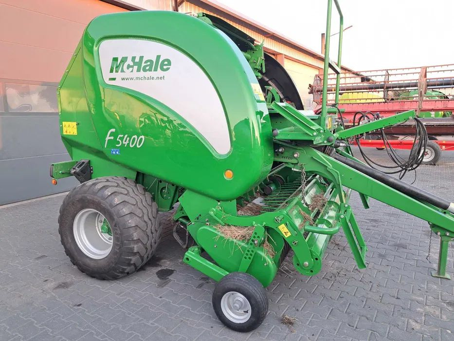 Mchale 5400C - Rituļu prese: foto 1 Mchale 5400C - Rituļu prese: foto 1