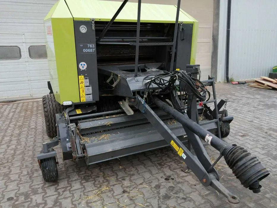 Prasa rolująca Claas Rollant 374 - Rituļu prese: foto 4 Prasa rolująca Claas Rollant 374 - Rituļu prese: foto 4