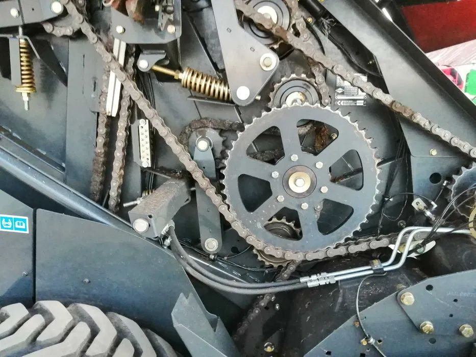 Prasa rolująca Kuhn 3130 Power track 2017r. - Rituļu prese: foto 5 Prasa rolująca Kuhn 3130 Power track 2017r. - Rituļu prese: foto 5