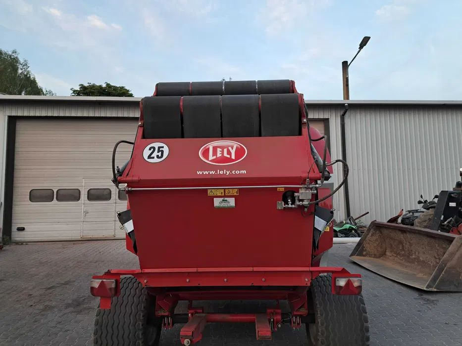 Welger Lely RP 160V - Rituļu prese: foto 4 Welger Lely RP 160V - Rituļu prese: foto 4
