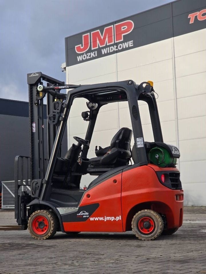 Linde H 16 T - 01 - Gāzes iekrāvējs: foto 1 Linde H 16 T - 01 - Gāzes iekrāvējs: foto 1