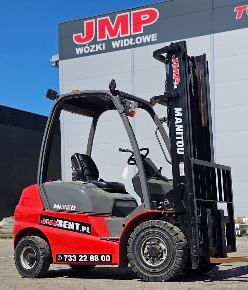 Manitou MI 25 D - Dīzeļiekrāvējs: foto 4 Manitou MI 25 D - Dīzeļiekrāvējs: foto 4