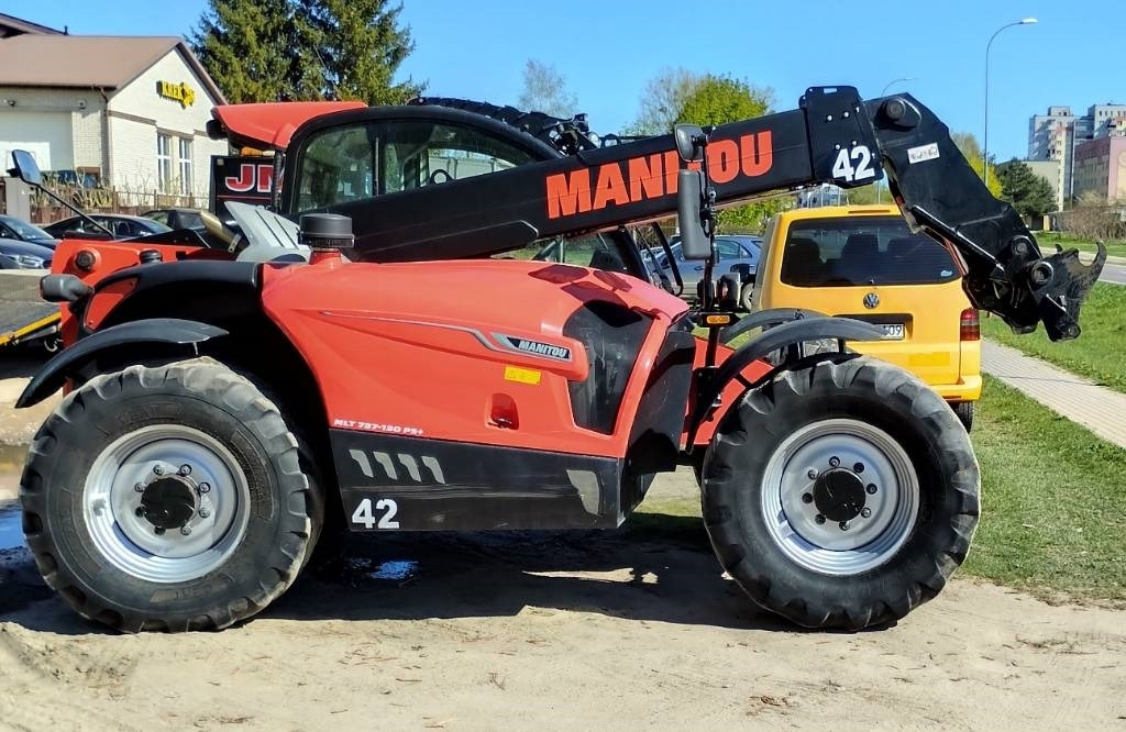 Manitou MLT 737 130 PS+ 2022 - Teleskopiskais iekrāvējs: foto 2 Manitou MLT 737 130 PS+ 2022 - Teleskopiskais iekrāvējs: foto 2