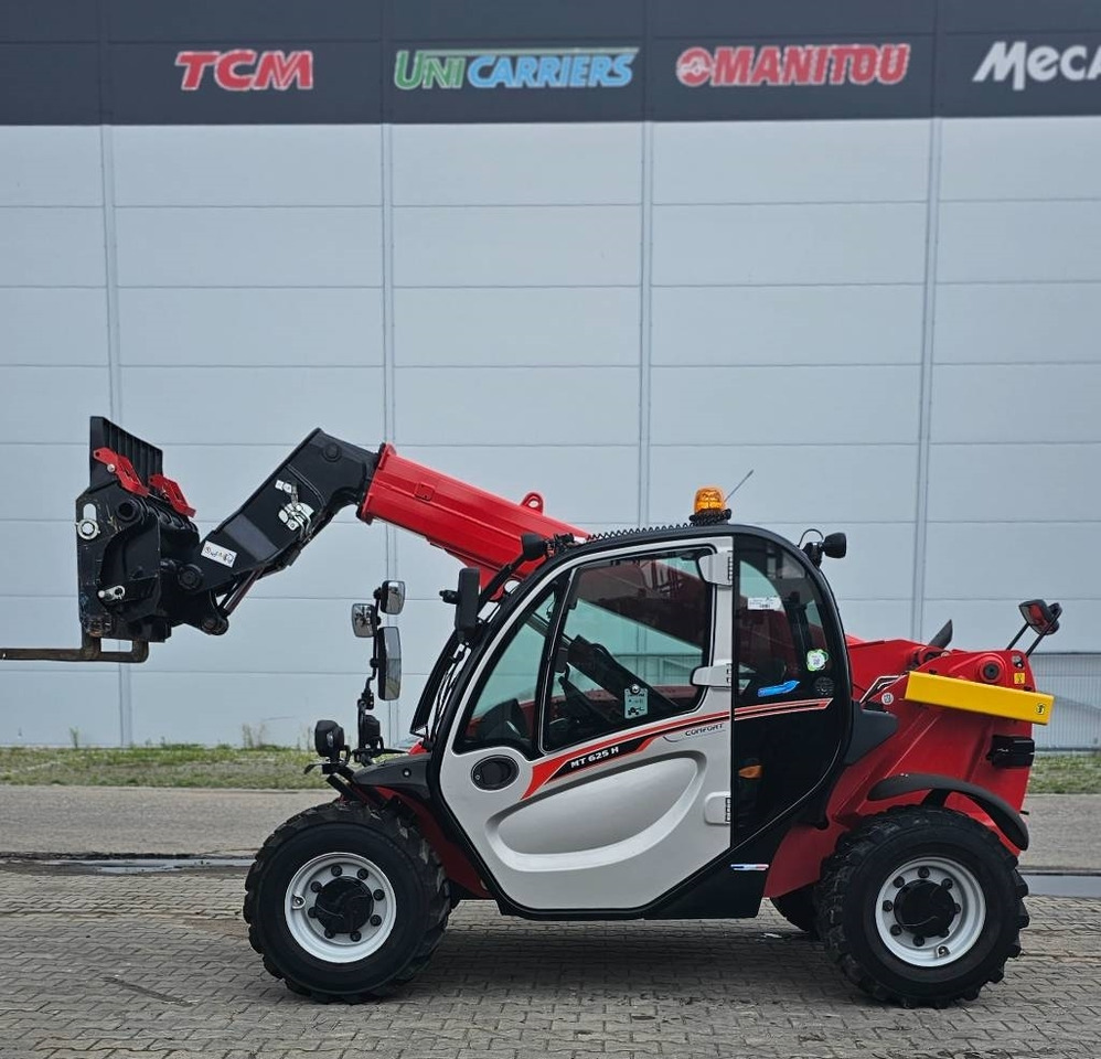 Manitou MT 625 H (68) - Teleskopiskais iekrāvējs: foto 2 Manitou MT 625 H (68) - Teleskopiskais iekrāvējs: foto 2